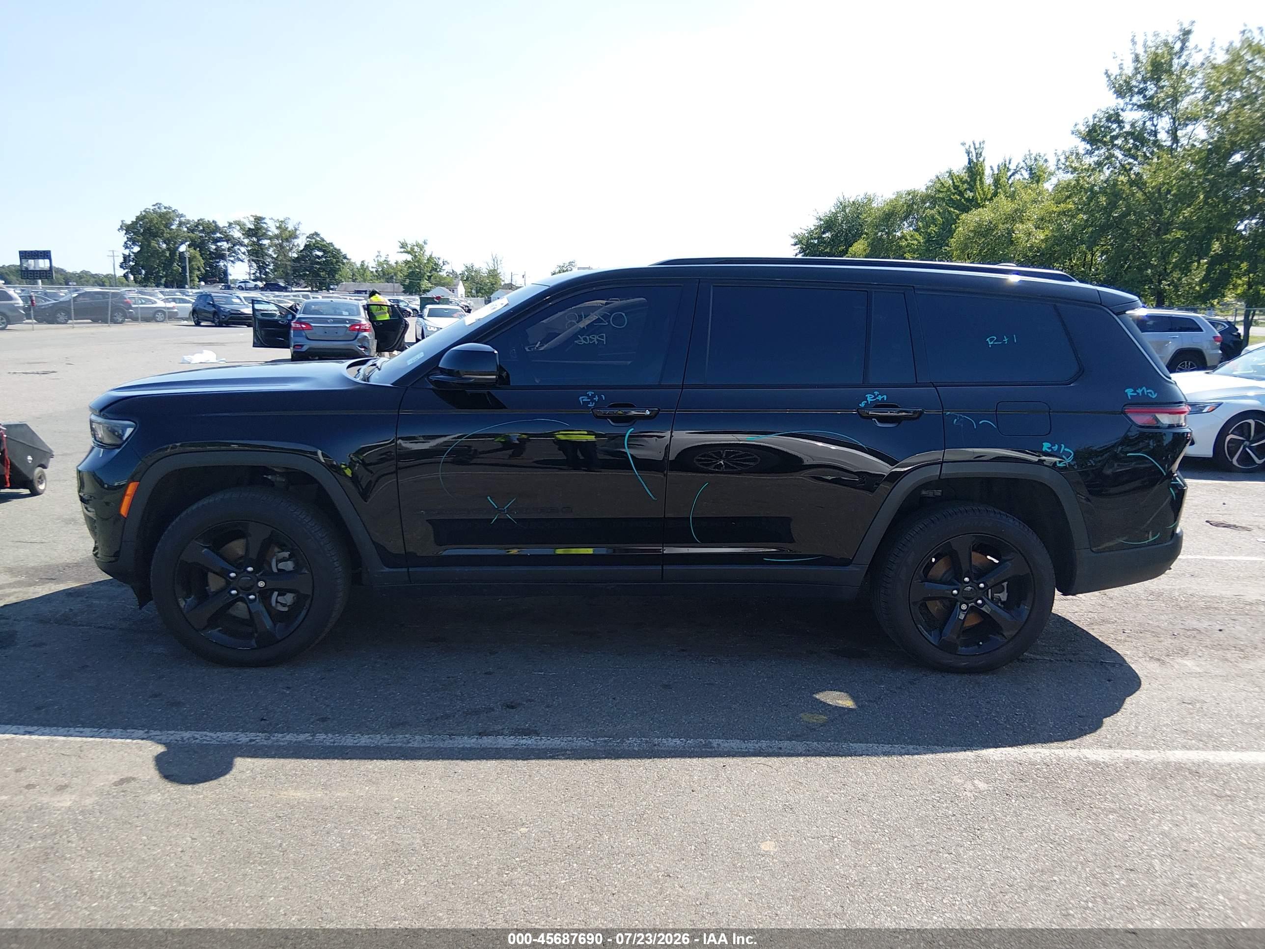2024 JEEP GRAND CHEROKEE L LIMITED 4X4
