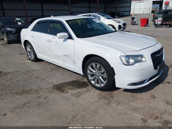 2015 CHRYSLER 300 LIMITED