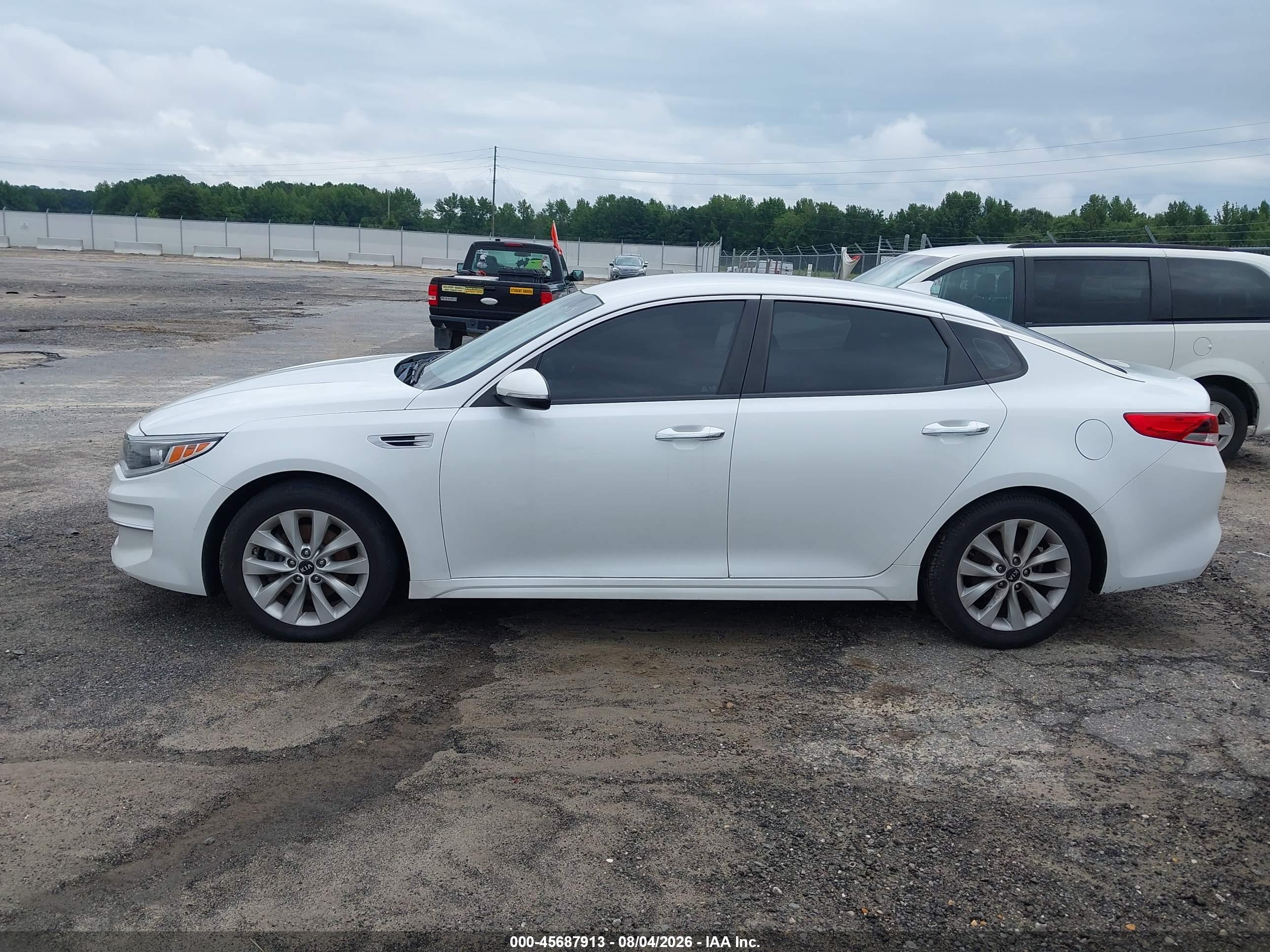 2018 KIA OPTIMA LX