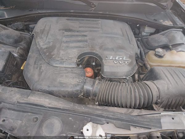 2013 CHRYSLER 300 MOTOWN