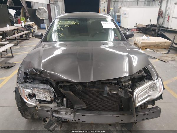2013 CHRYSLER 300 MOTOWN