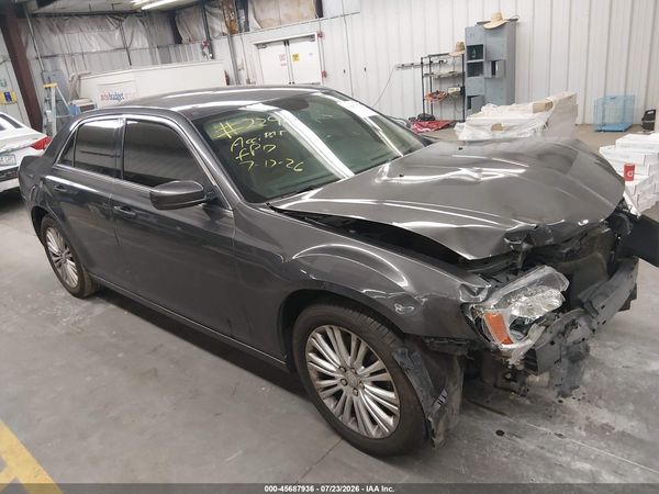 2013 CHRYSLER 300 MOTOWN