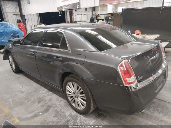 2013 CHRYSLER 300 MOTOWN
