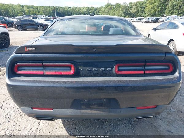 2018 DODGE CHALLENGER SXT