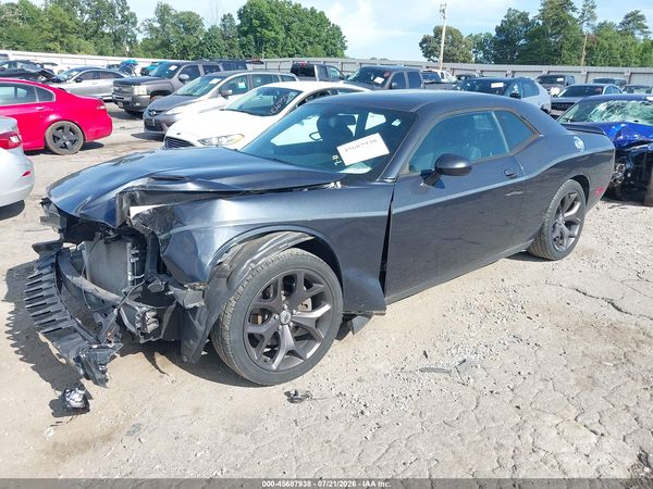 2018 DODGE CHALLENGER SXT