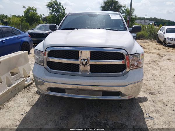 2017 RAM 1500 SLT  4X2 6'4 BOX
