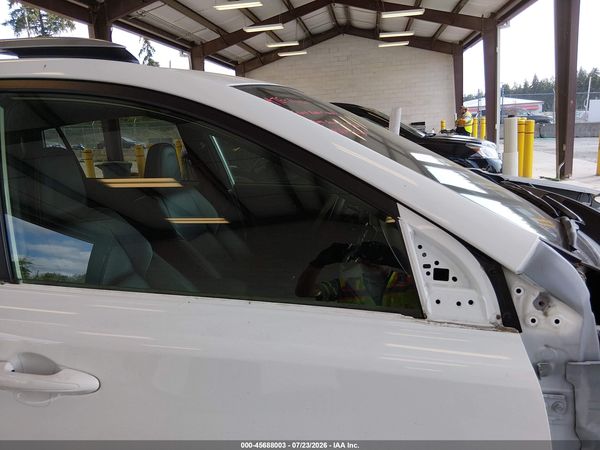 2017 TOYOTA RAV4 SE