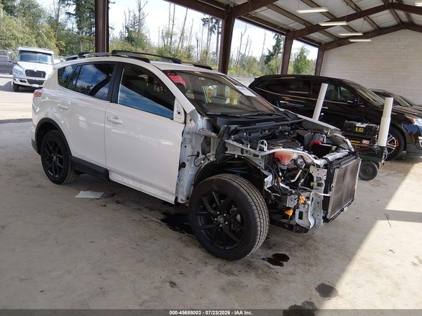 2017 TOYOTA RAV4 SE