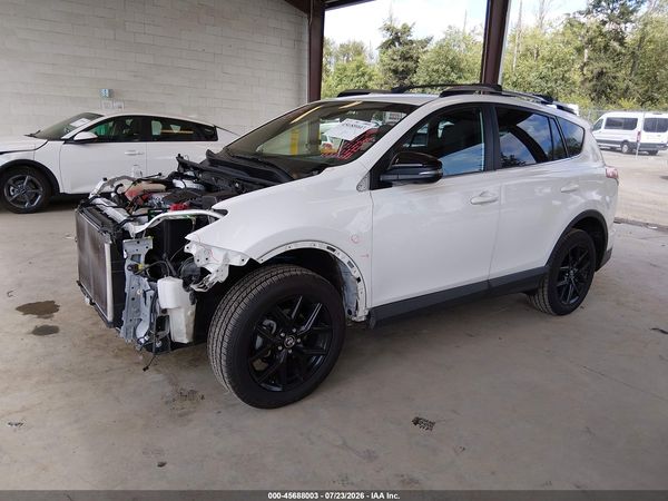 2017 TOYOTA RAV4 SE