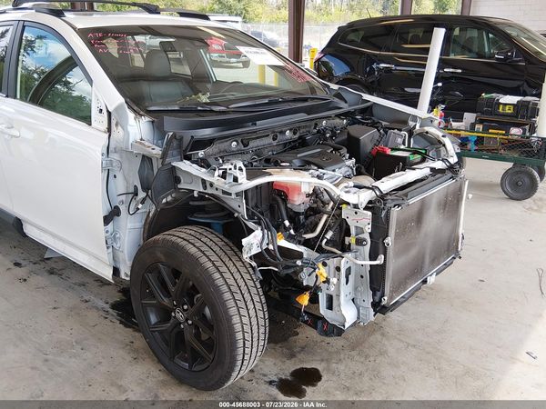 2017 TOYOTA RAV4 SE