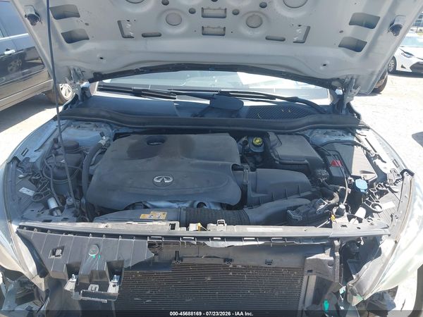 2018 INFINITI QX30 PREMIUM