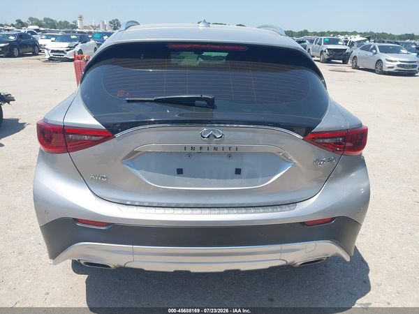 2018 INFINITI QX30 PREMIUM