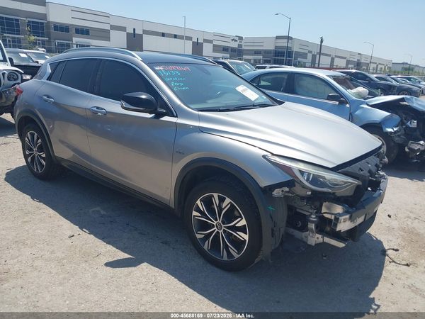 2018 INFINITI QX30 PREMIUM