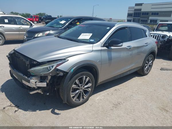 2018 INFINITI QX30 PREMIUM