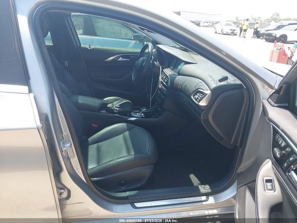 2018 INFINITI QX30 PREMIUM