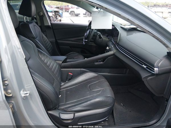 2022 HYUNDAI ELANTRA HYBRID LIMITED