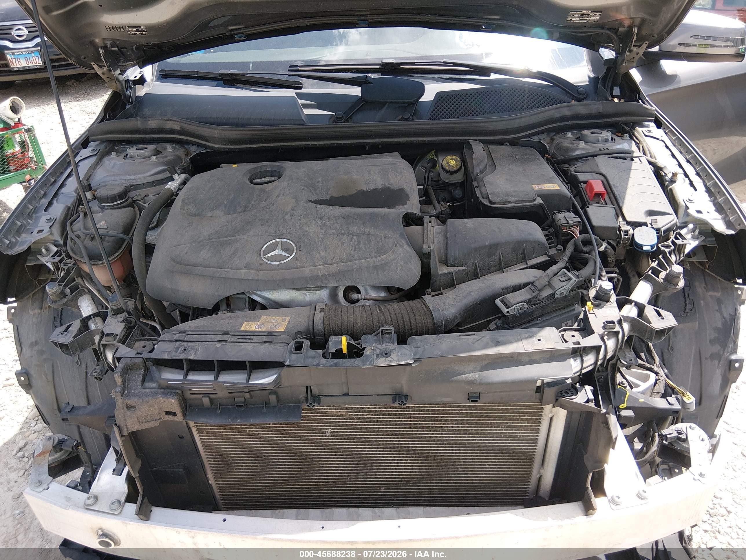 2016 MERCEDES-BENZ GLA 250 4MATIC