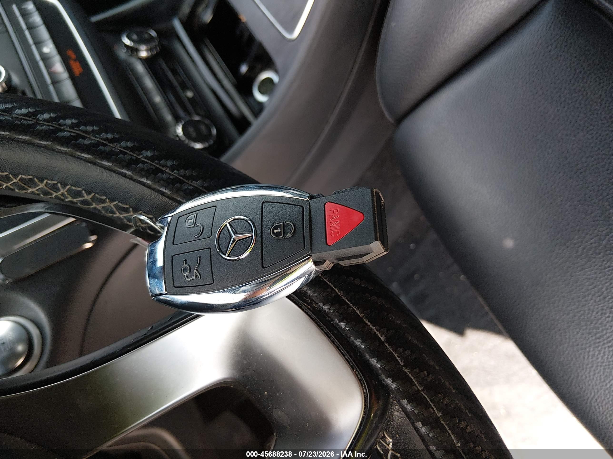 2016 MERCEDES-BENZ GLA 250 4MATIC