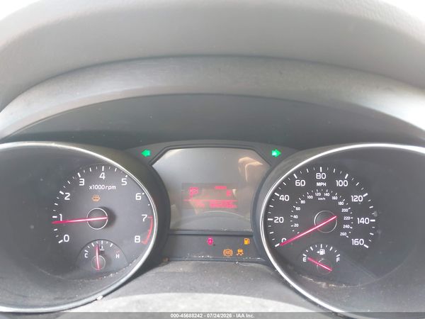 2016 KIA SEDONA LX