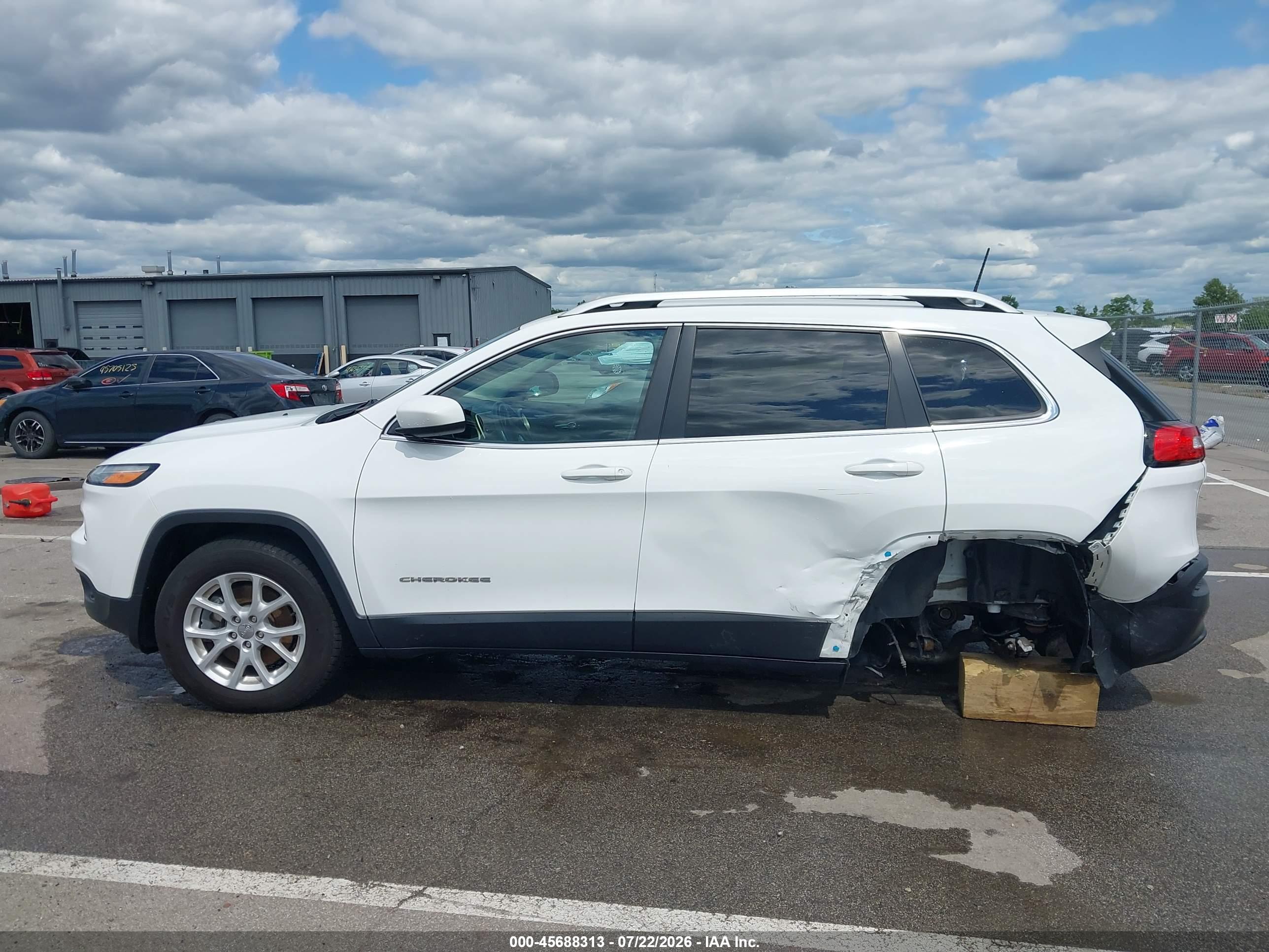 2017 JEEP CHEROKEE LATITUDE