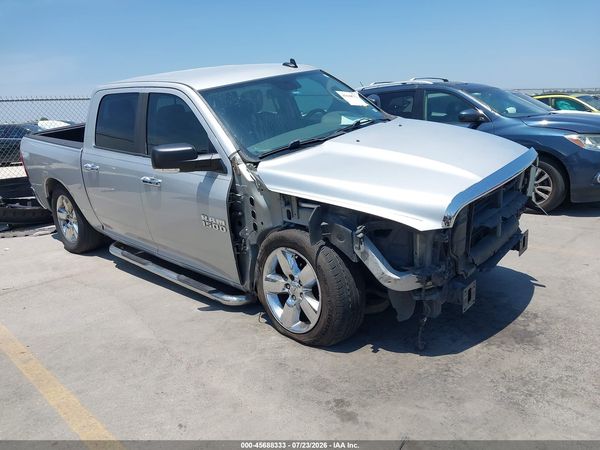 2016 RAM 1500 SLT