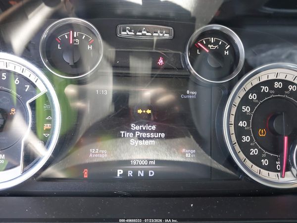 2016 RAM 1500 SLT