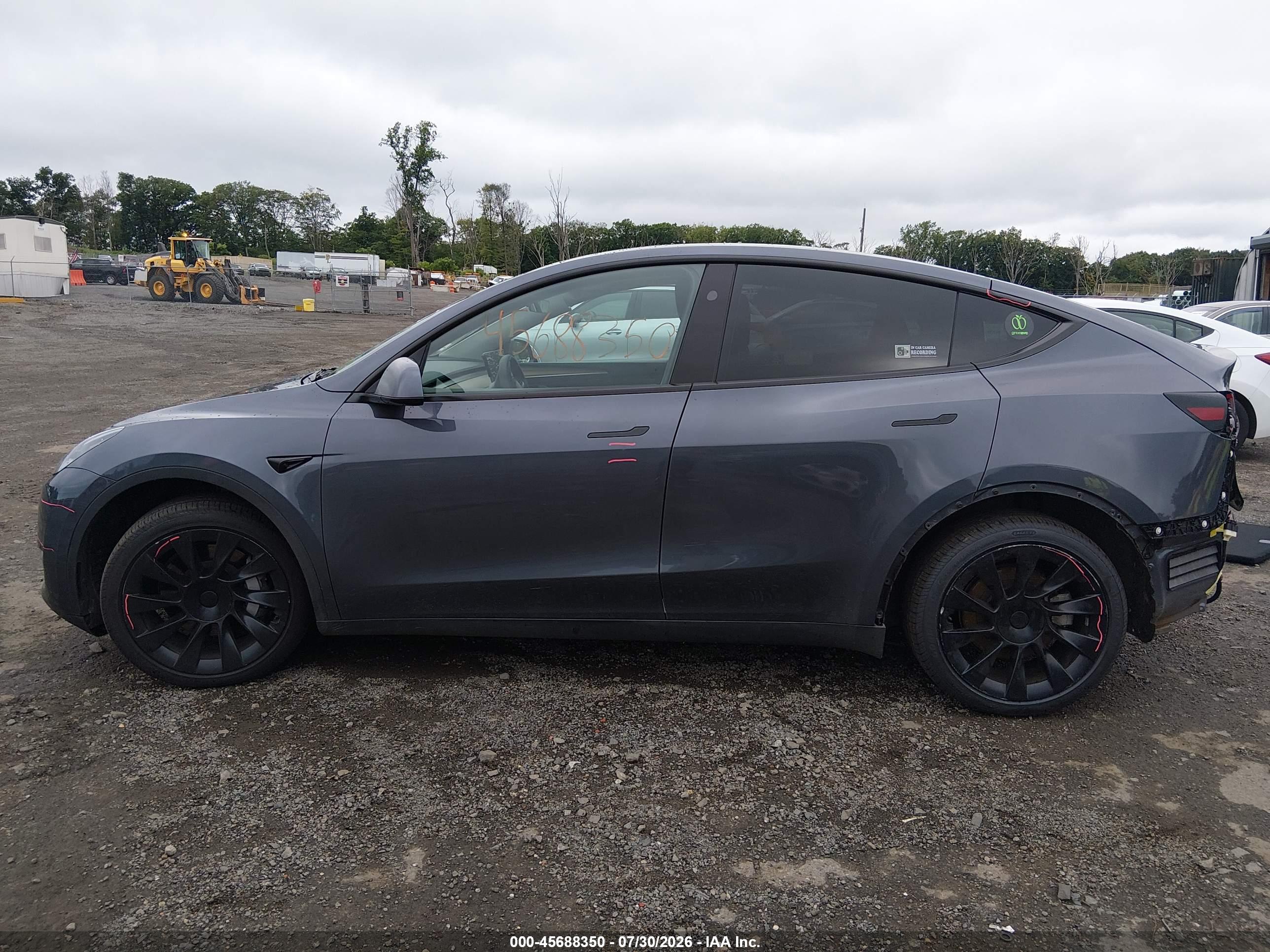 2023 TESLA MODEL Y