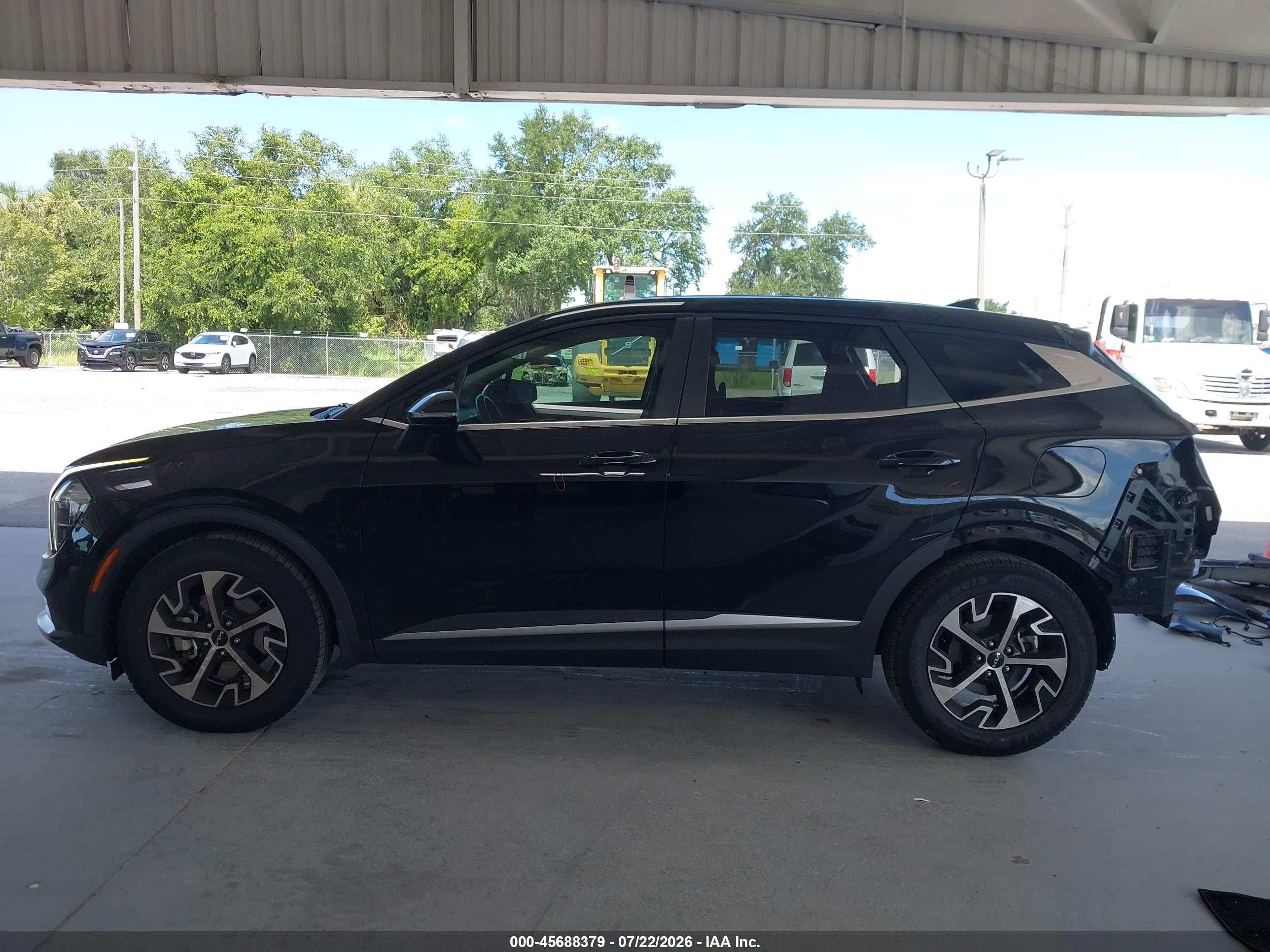 2023 KIA SPORTAGE EX