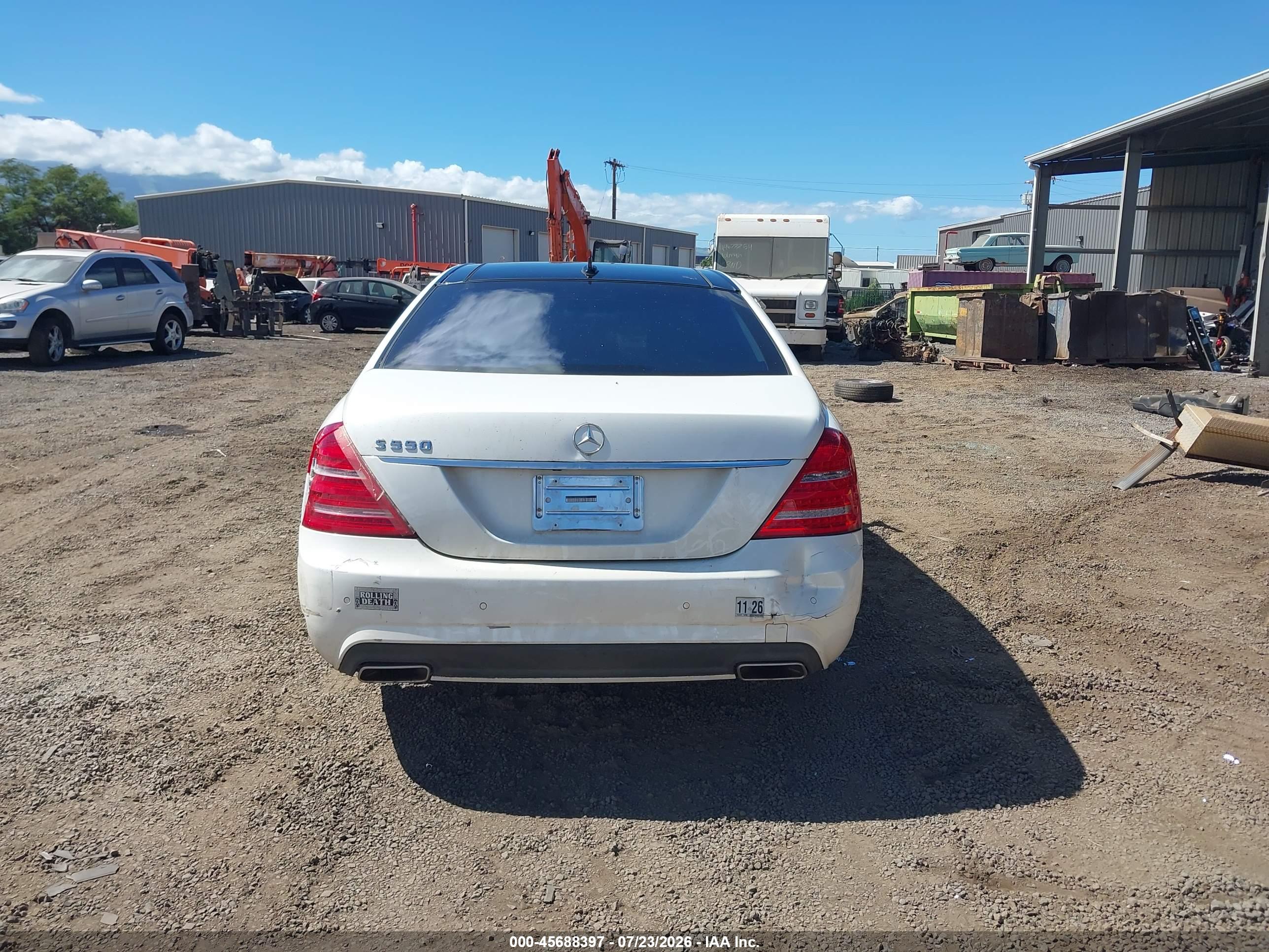 2011 MERCEDES-BENZ S 550 S550