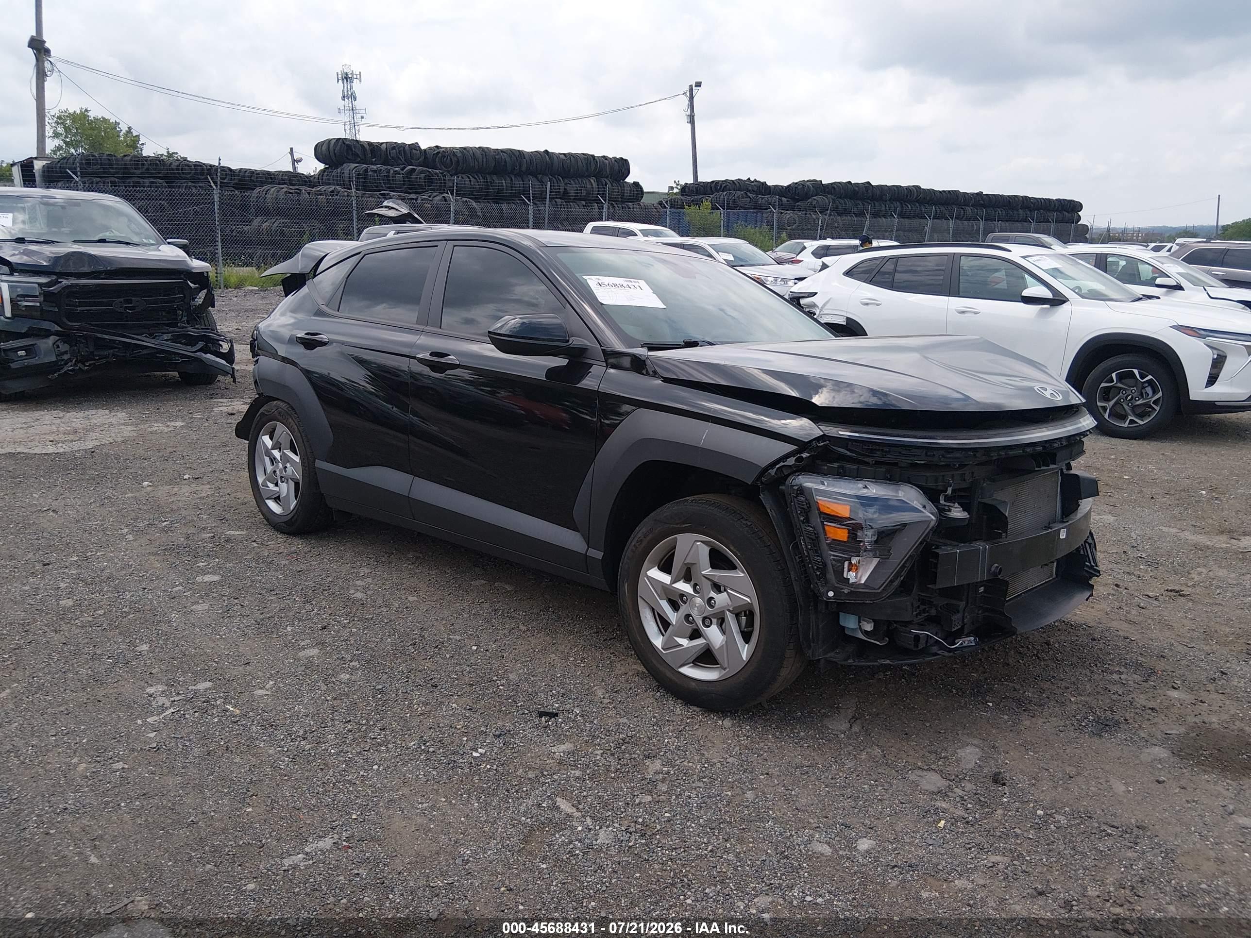 2024 HYUNDAI KONA SE