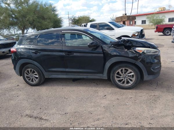 2018 HYUNDAI TUCSON SE