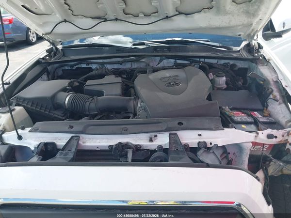 2020 TOYOTA TACOMA SR5 V6
