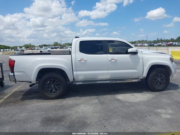 2020 TOYOTA TACOMA SR5 V6