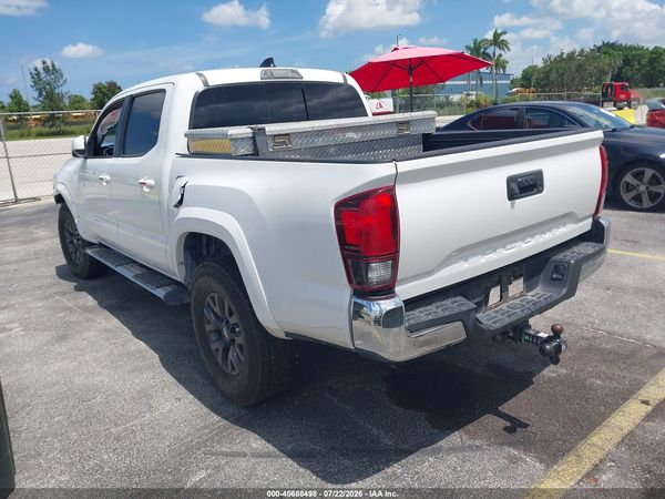 2020 TOYOTA TACOMA SR5 V6