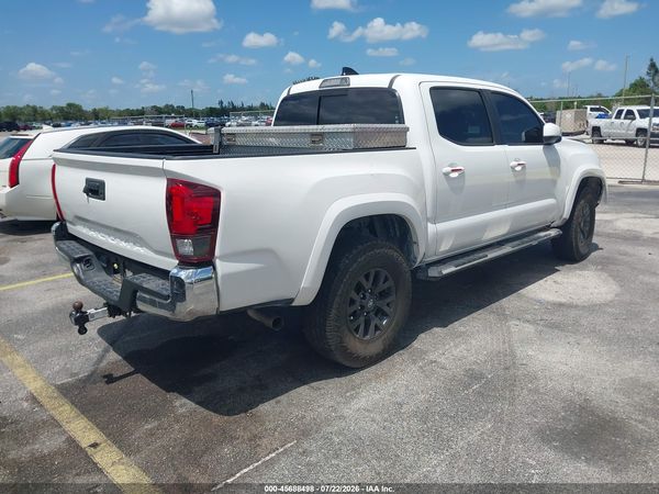 2020 TOYOTA TACOMA SR5 V6