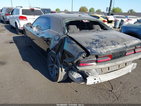 2022 DODGE CHALLENGER SXT