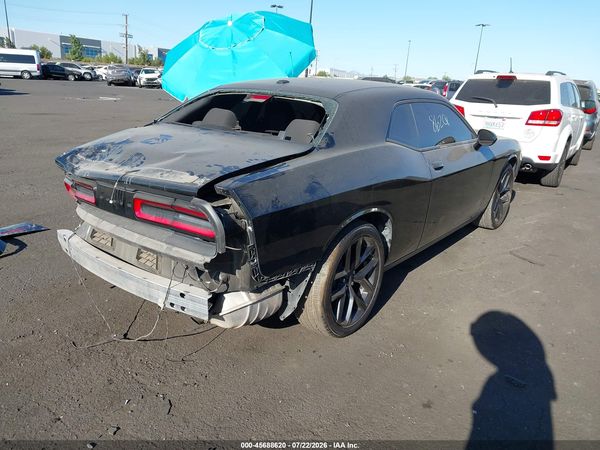 2022 DODGE CHALLENGER SXT