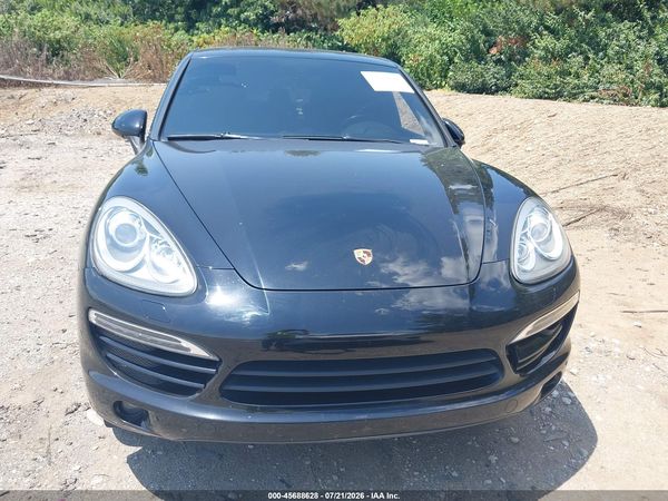 2013 PORSCHE CAYENNE