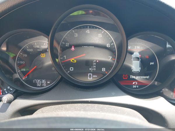 2013 PORSCHE CAYENNE
