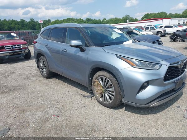 2021 TOYOTA HIGHLANDER PLATINUM