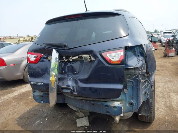 2017 CHEVROLET TRAVERSE LS — I152