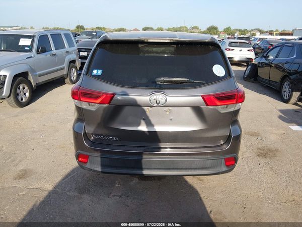 2019 TOYOTA HIGHLANDER LE