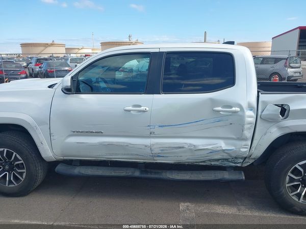 2022 TOYOTA TACOMA SR5 V6