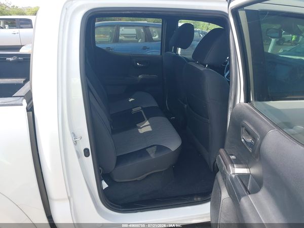 2022 TOYOTA TACOMA SR5 V6