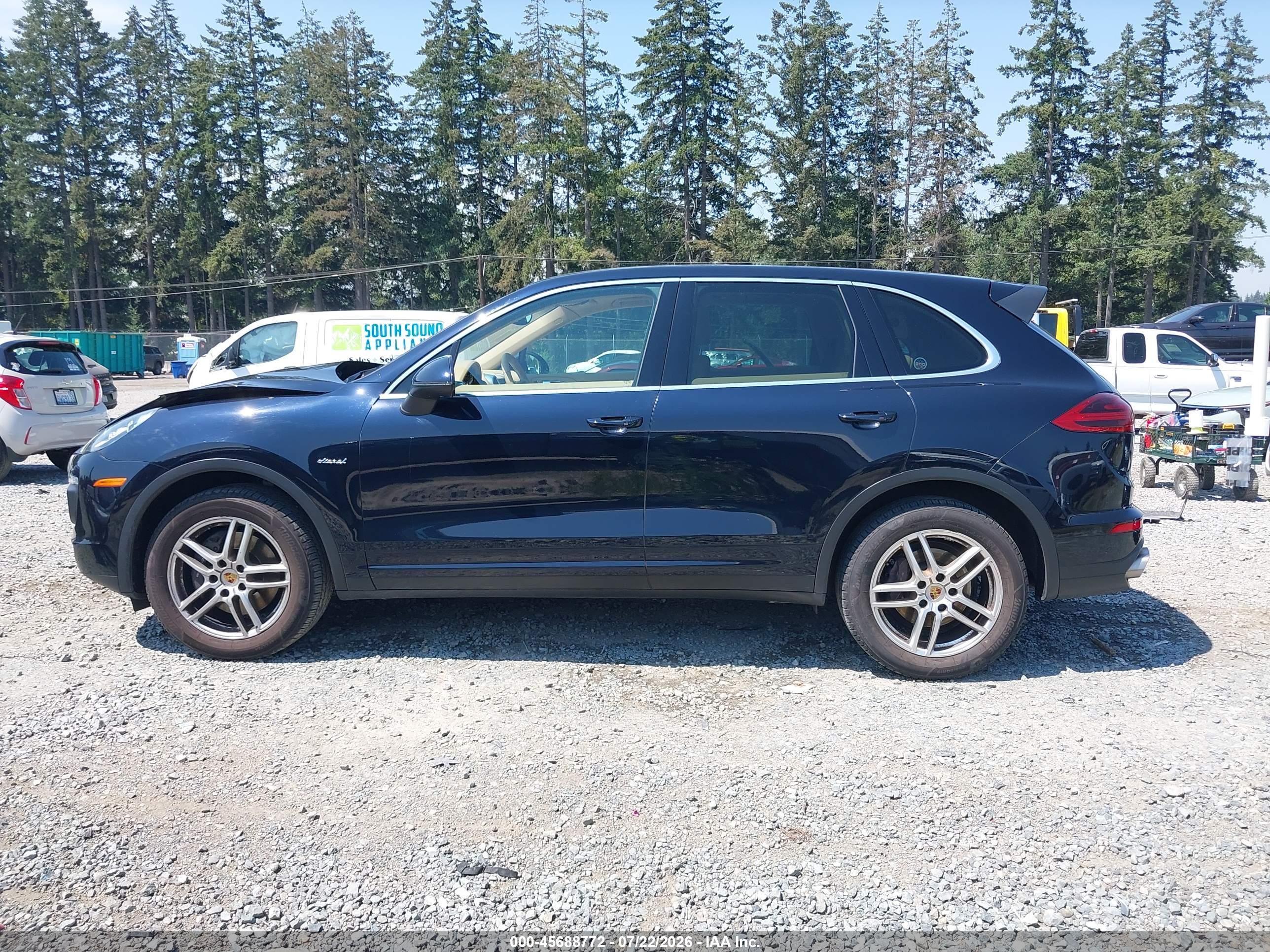 2016 PORSCHE CAYENNE DIESEL