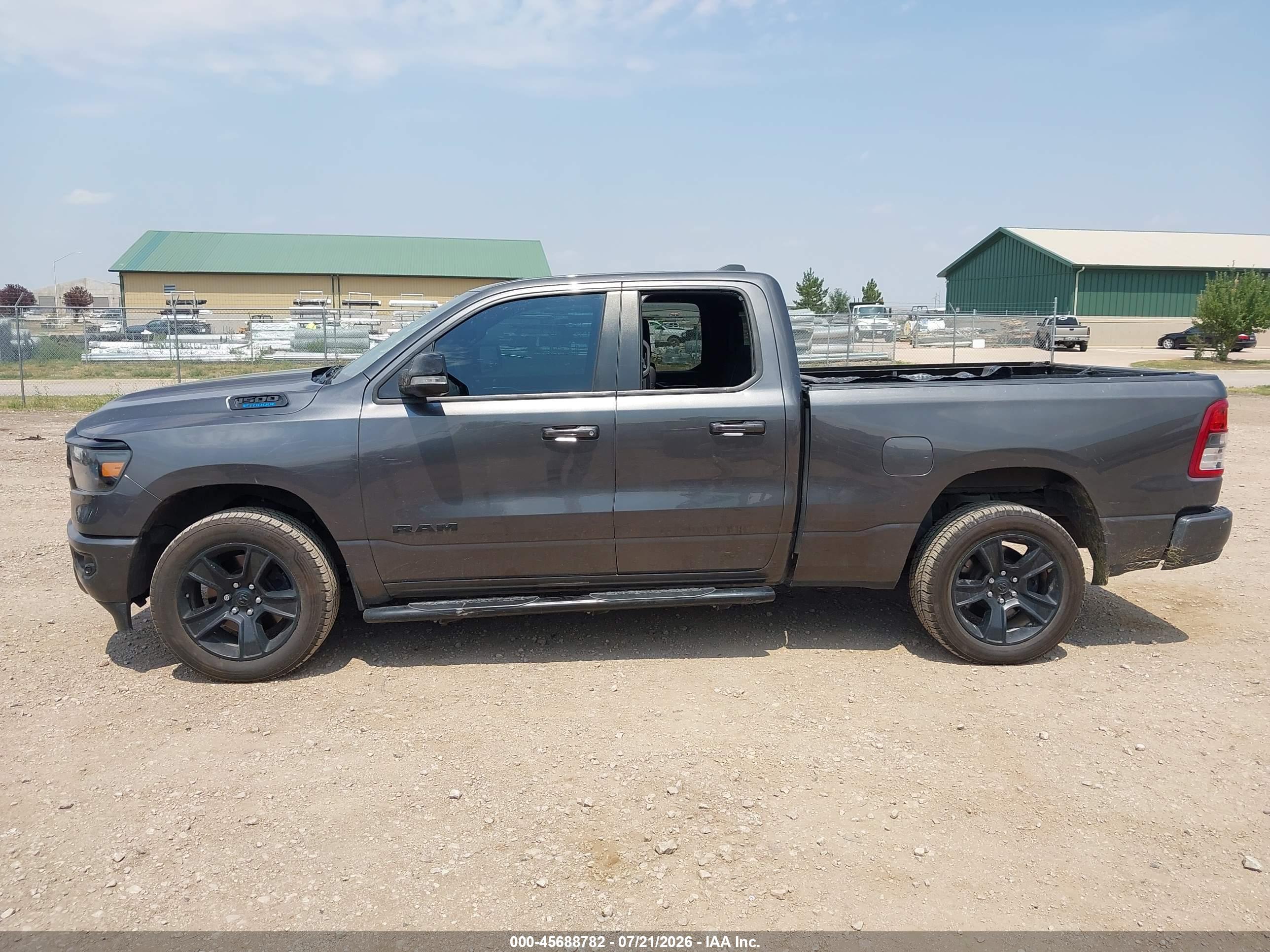 2022 RAM 1500 BIG HORN  4X4 6'4 BOX