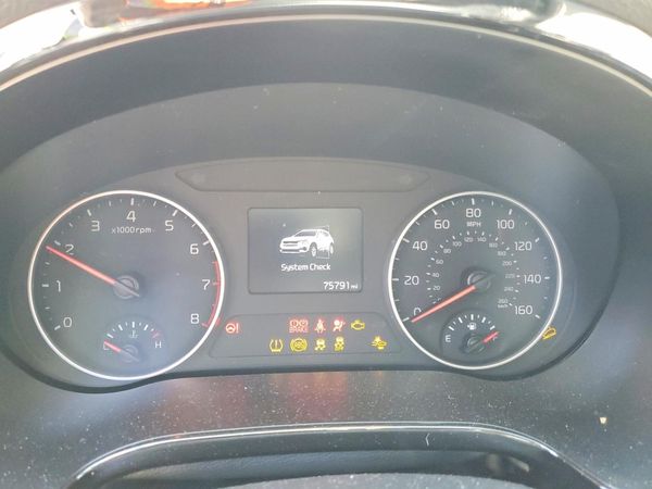 2021 KIA SELTOS EX