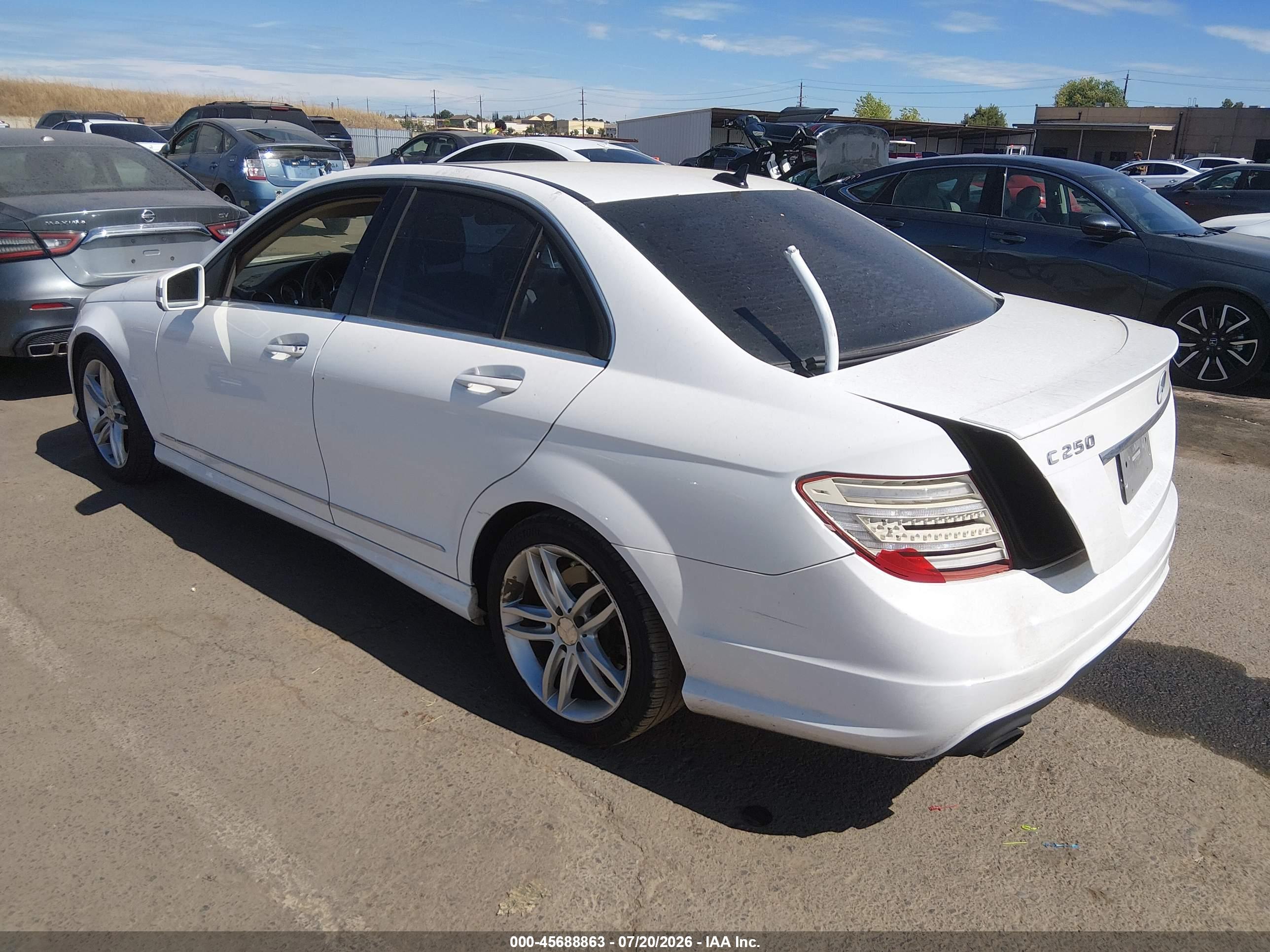 2014 MERCEDES-BENZ C 250 SPORT