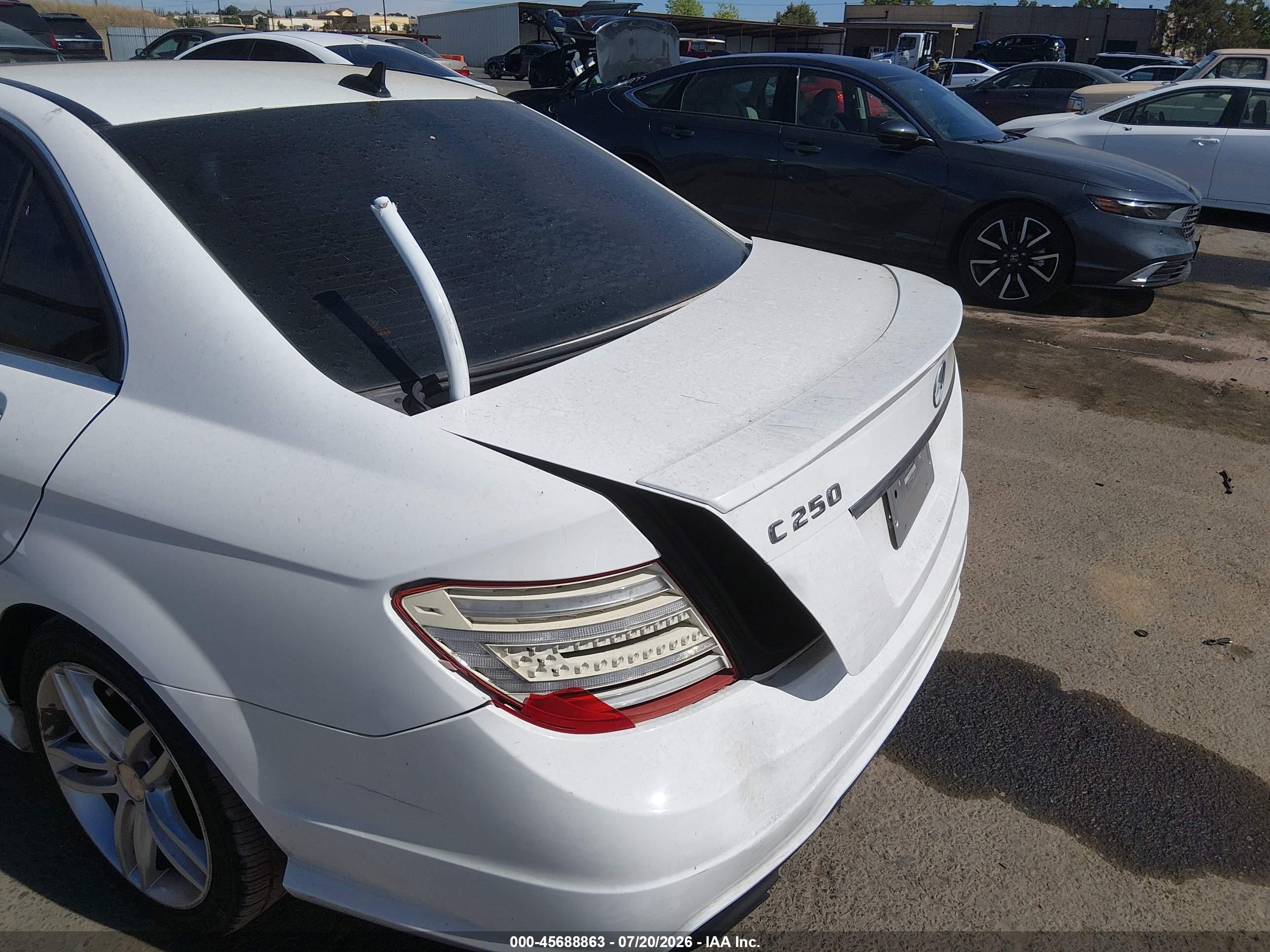 2014 MERCEDES-BENZ C 250 SPORT