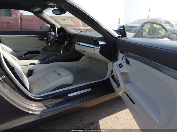 2014 PORSCHE 911 CARRERA